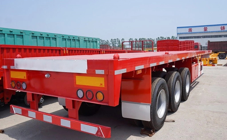 Camion à plateau pour conteneurs